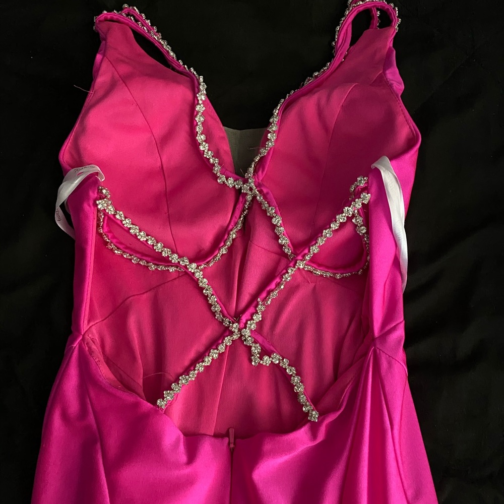 Prom dress - Picture 3 of 4